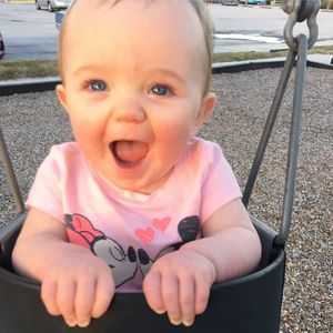 Meet your Posher, Laura